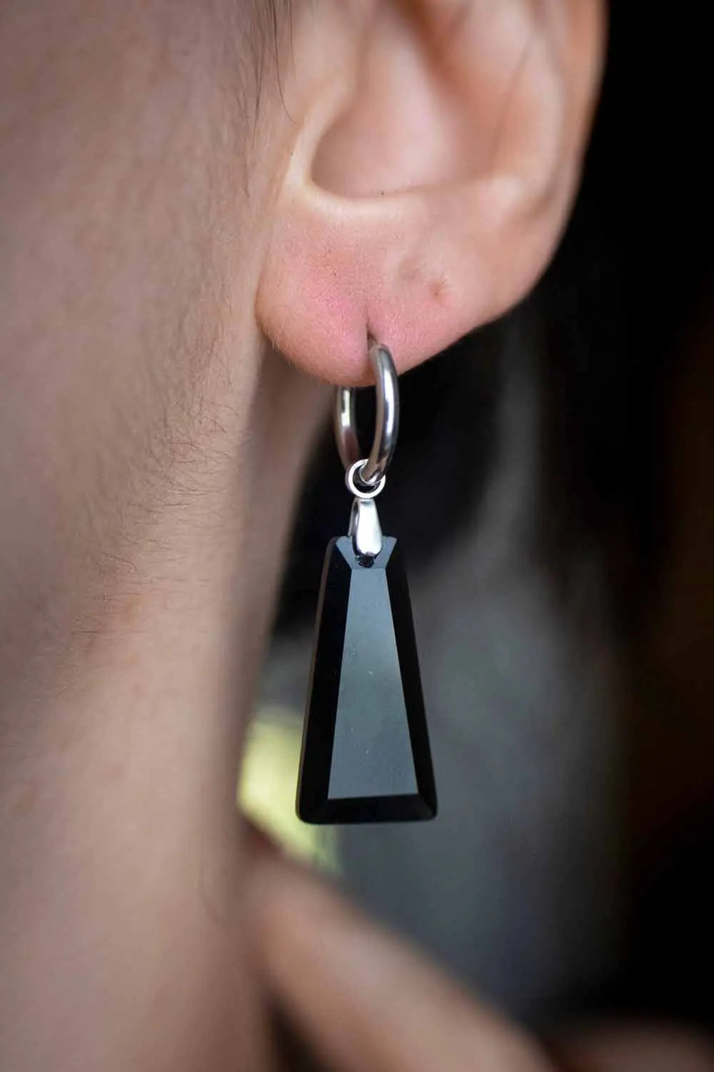 Anneau à breloque en Obsidienne noire Trapèze (à l'unité) lunamanashop