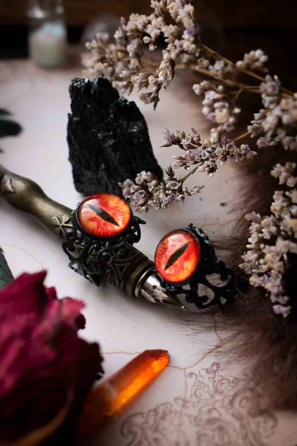 Anneau d'obscurité oculaire, bague noire avec œil lunamanashop