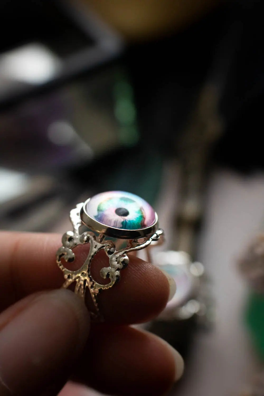 Anneau du regard hypnotique, bague argentée avec œil lunamanashop