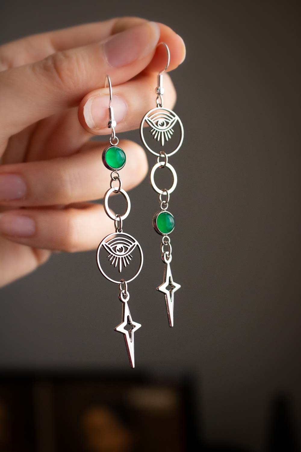Boucles d'oreilles Philomène - Asymétrie protectrice et mystique lunamanashop