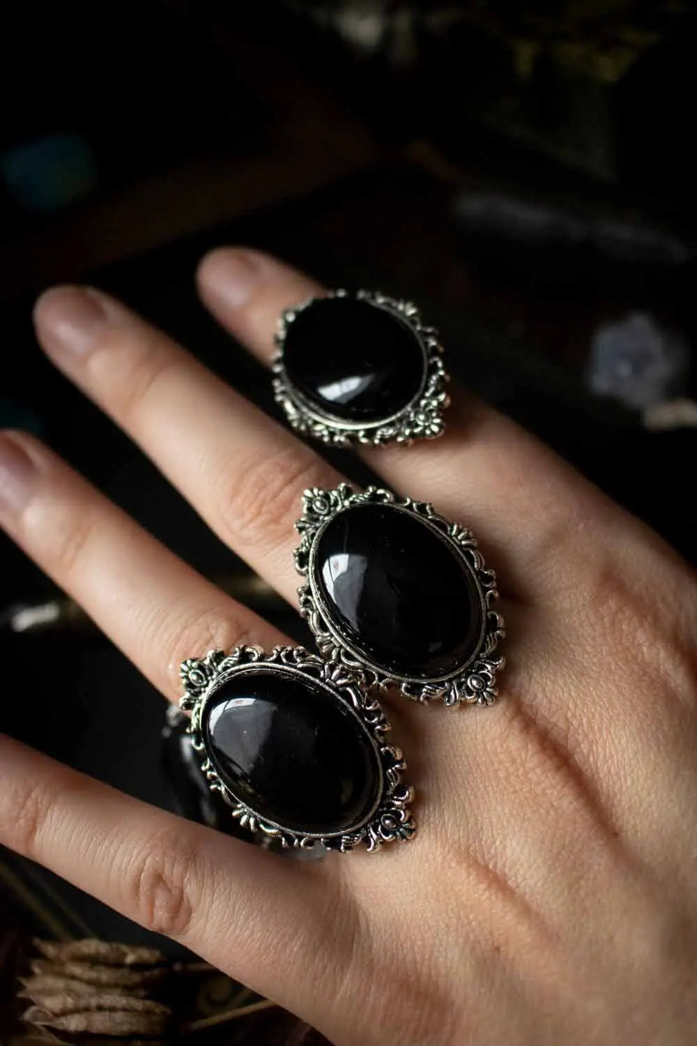 Bague Agate noire et monture argentée ovale lunamanashop