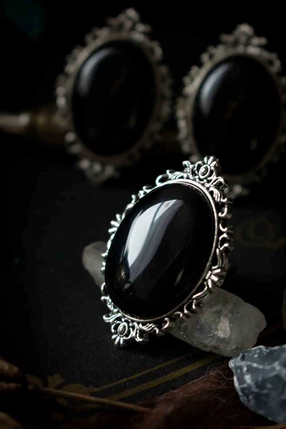 Bague Agate noire et monture argentée ovale lunamanashop