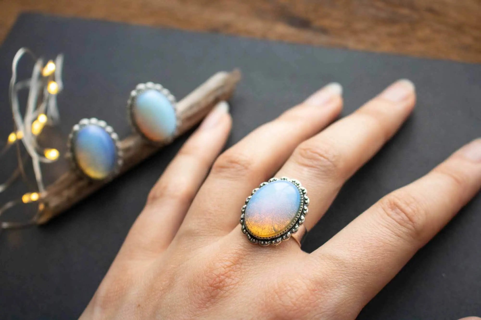 Bague Héméra en Opaline et base argentée lunamanashop