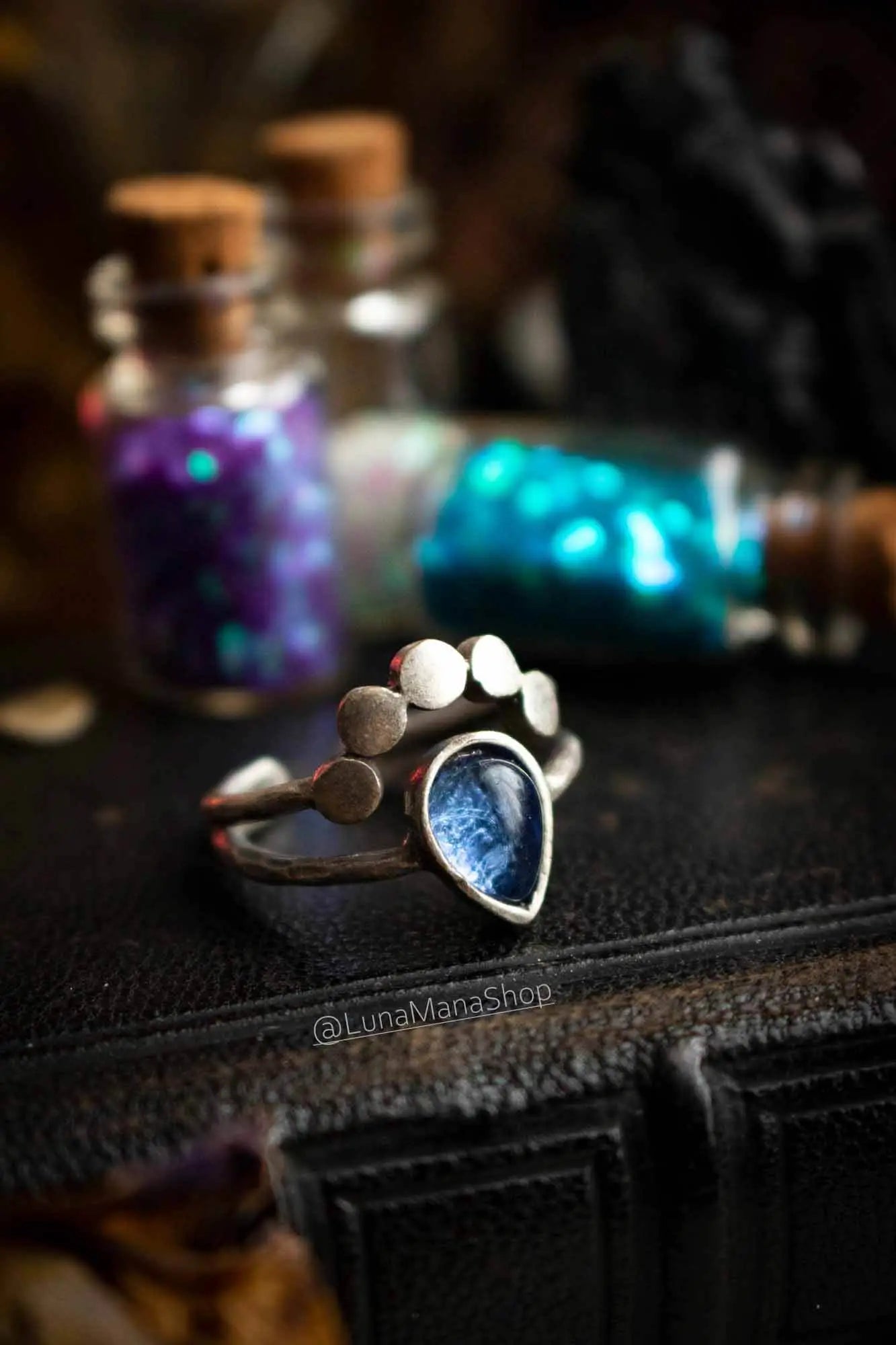 Bague Hempea en Cyanite et base argentée lunamanashop