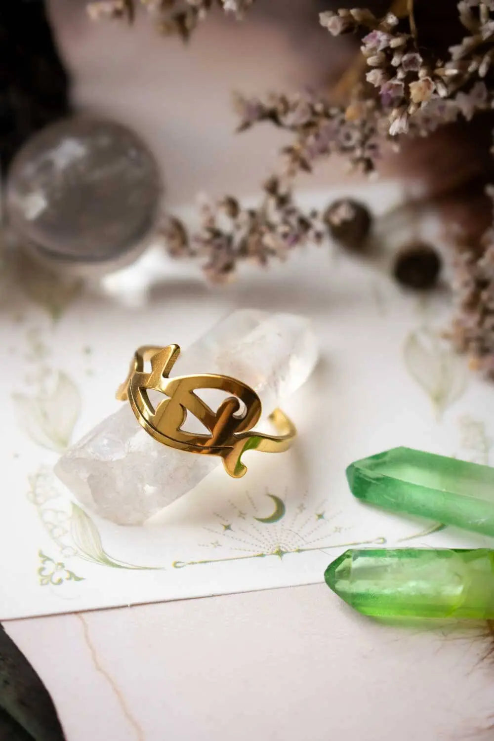 Bague Oeil d'Horus en acier inoxydable doré lunamanashop