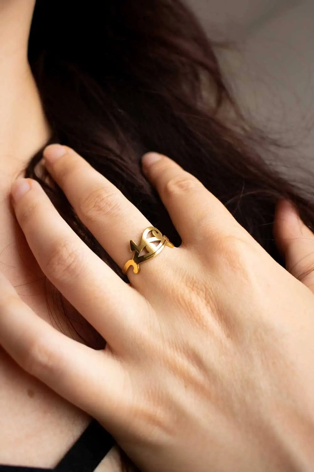 Bague Oeil d'Horus en acier inoxydable doré lunamanashop