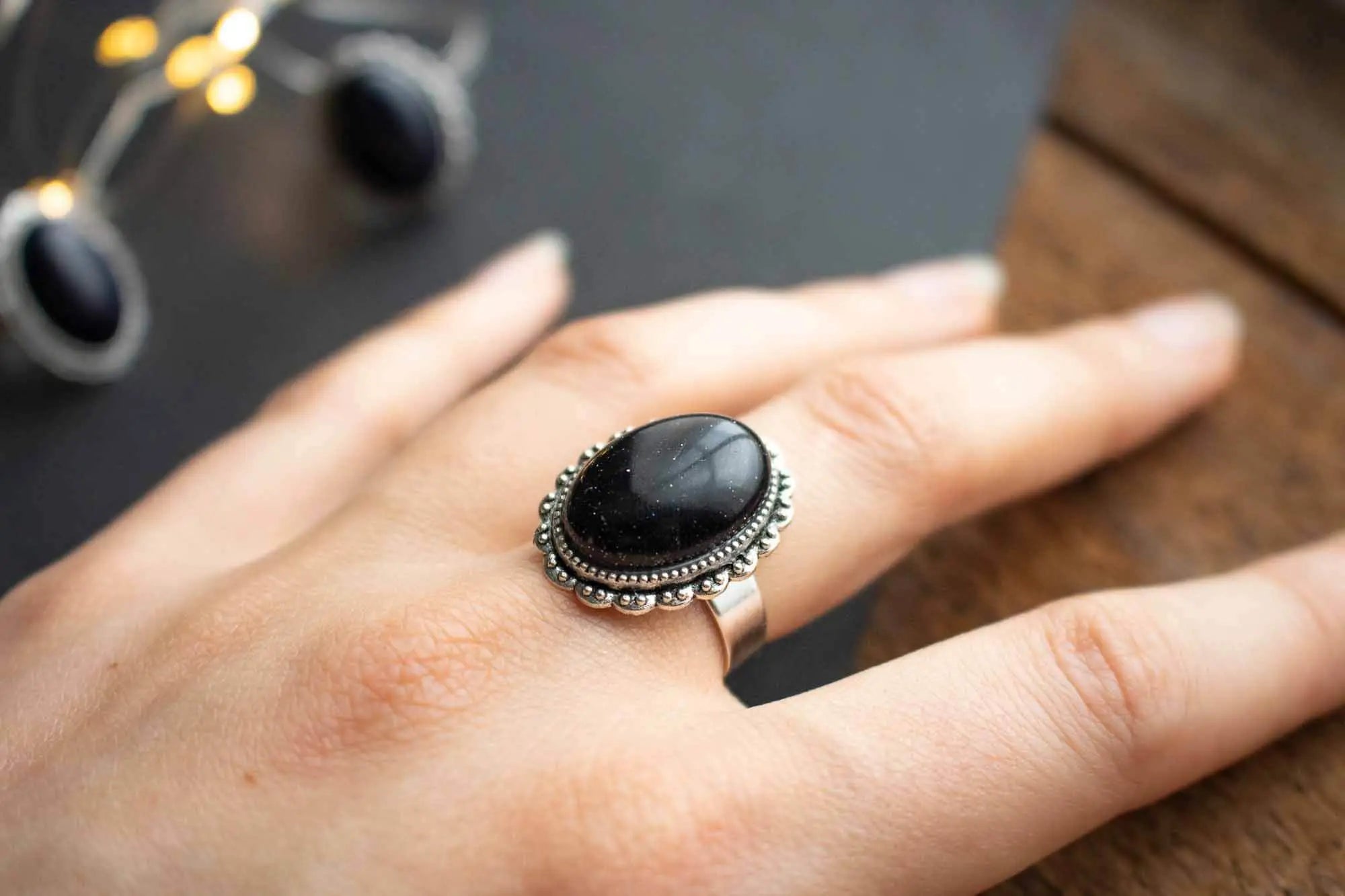 Bague Zorya en Pierre de Sable Bleu et base argentée lunamanashop