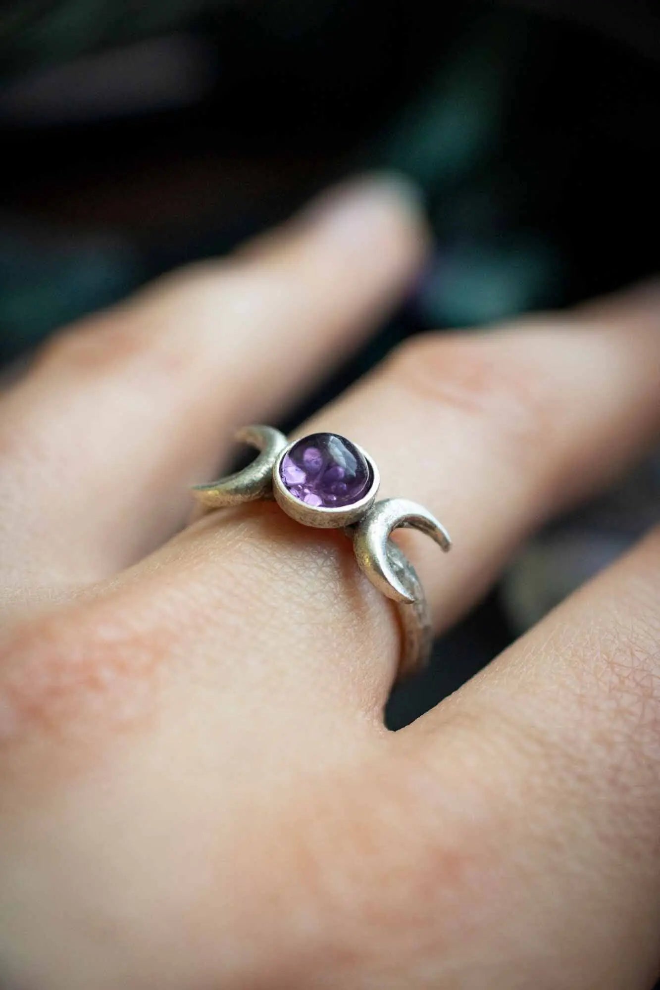 Bague en Améthyste et triple lune argentée lunamanashop