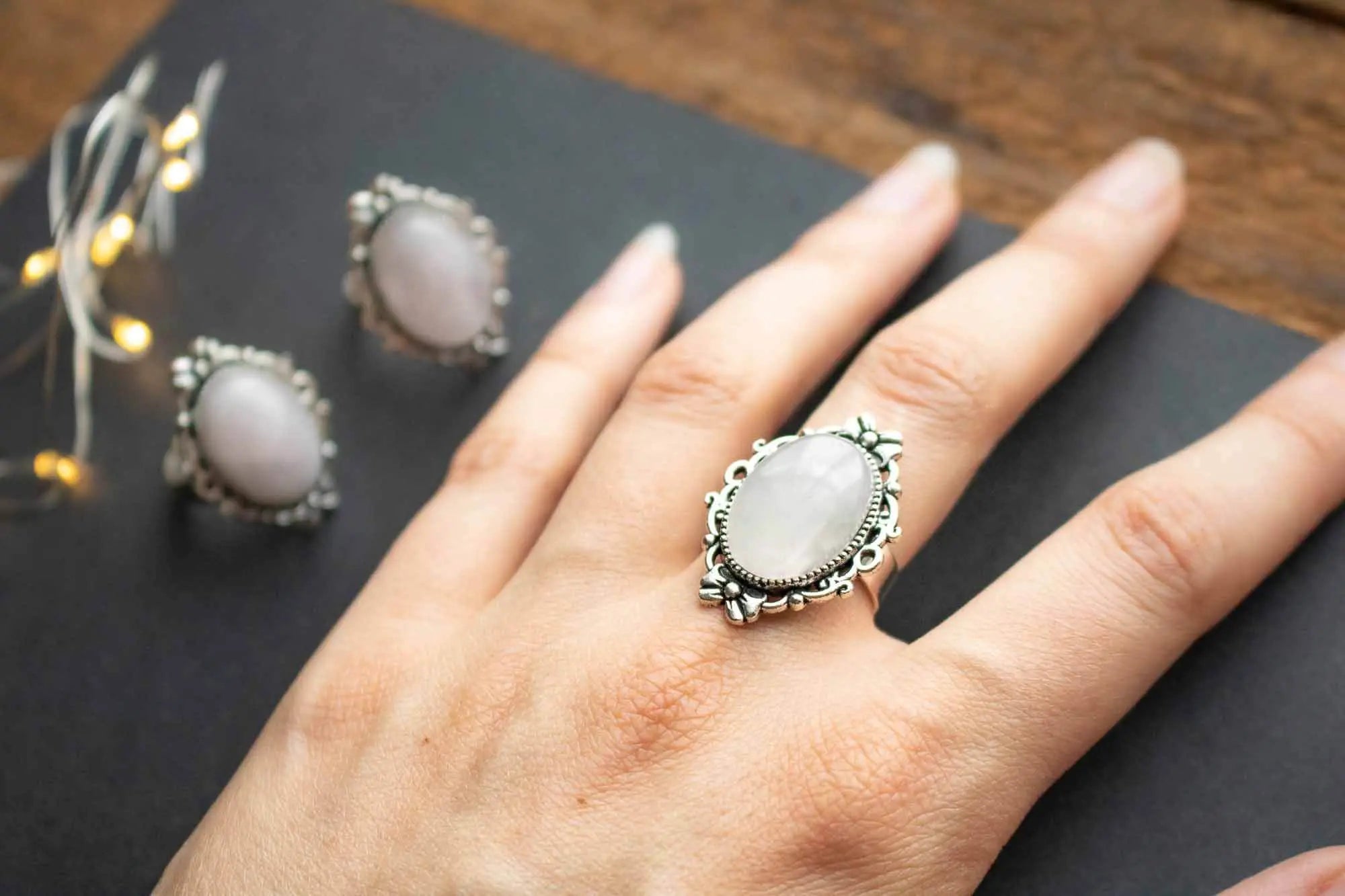 Bague en Quartz Rose et base argentée avec nœud lunamanashop