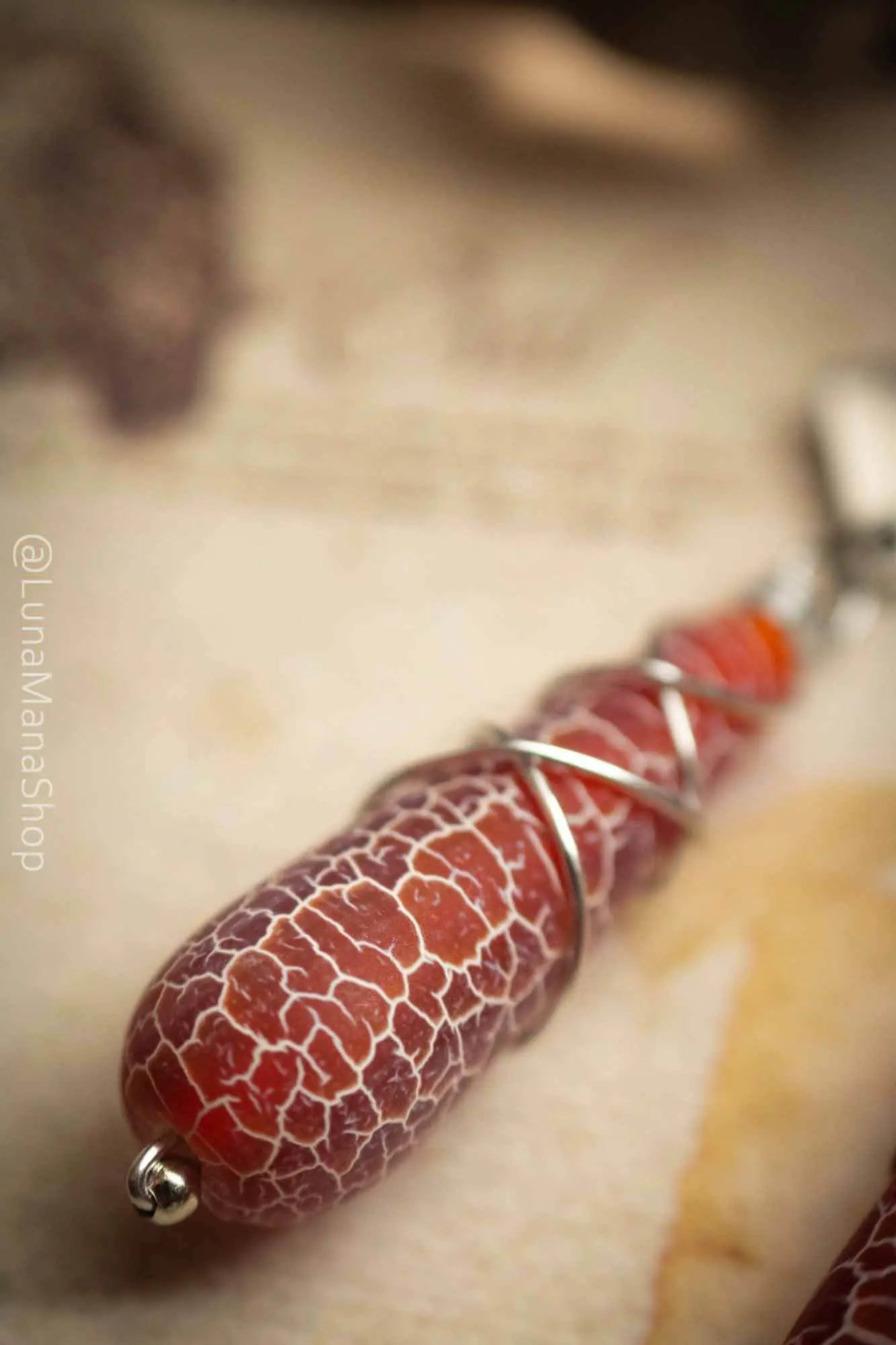 Boucles d'oreilles Goutte de pierre en agate orange lunamanashop