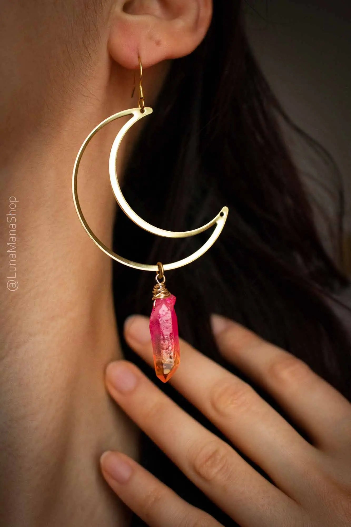 Boucles d'oreilles Lune dorée et Quartz rose orangé lunamanashop