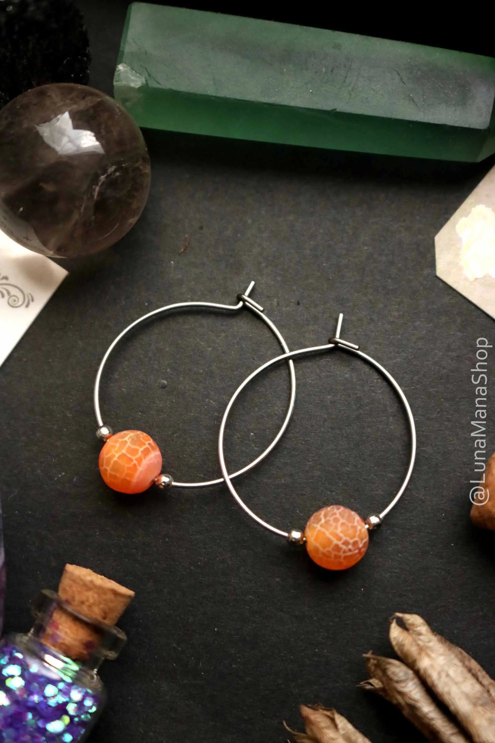 Boucles d'oreilles créoles en Agate orange craquelées lunamanashop
