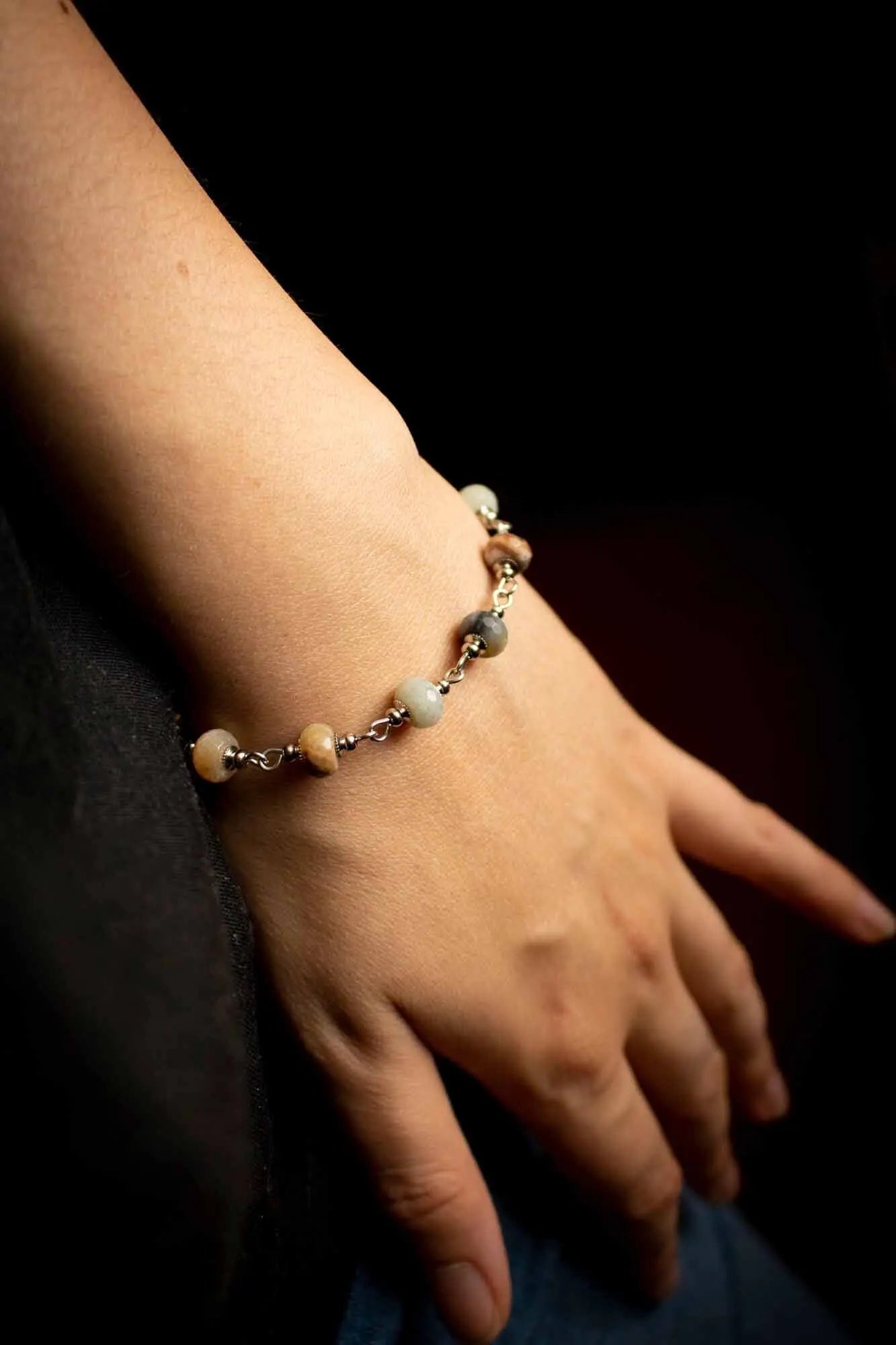 Bracelet de la guerrière en Amazonite et anneaux argentés lunamanashop