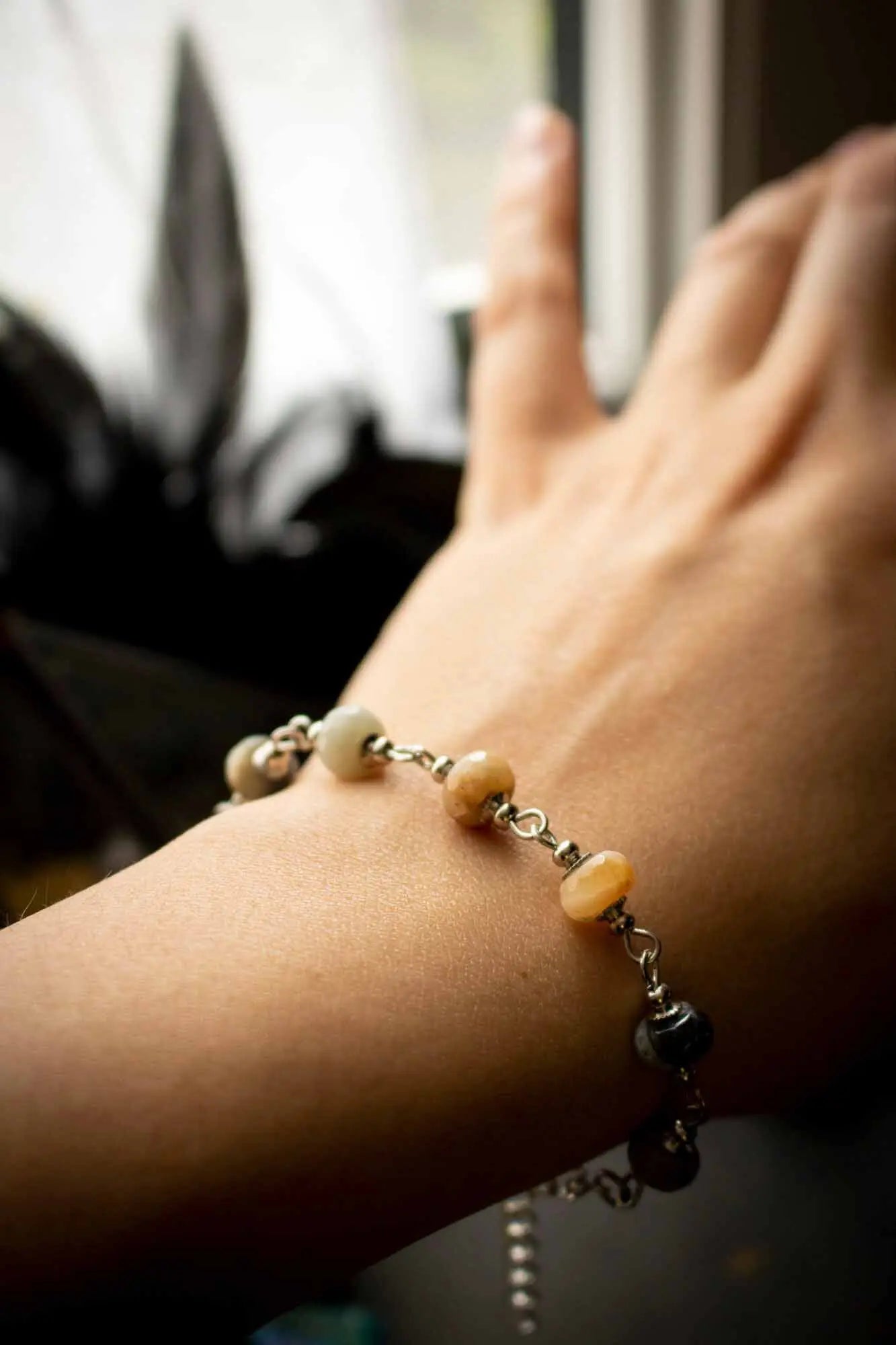 Bracelet de la guerrière en Amazonite et anneaux argentés lunamanashop