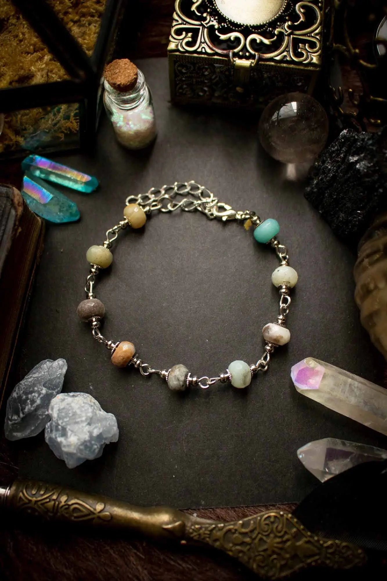 Bracelet de la guerrière en Amazonite et anneaux argentés lunamanashop