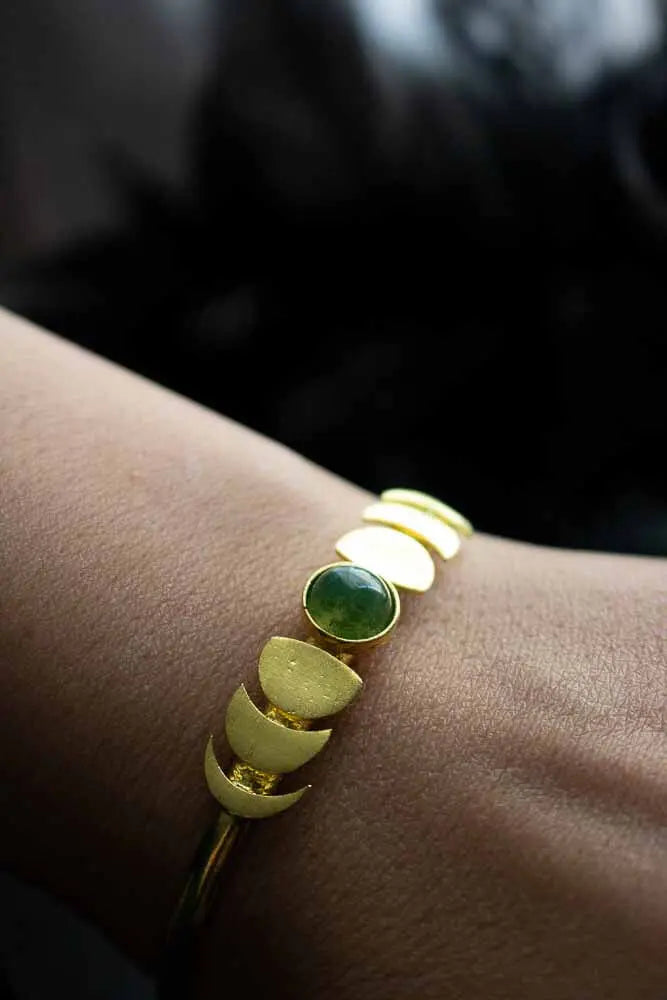 Bracelet manchette Agate Indienne cycle lunaire doré lunamanashop