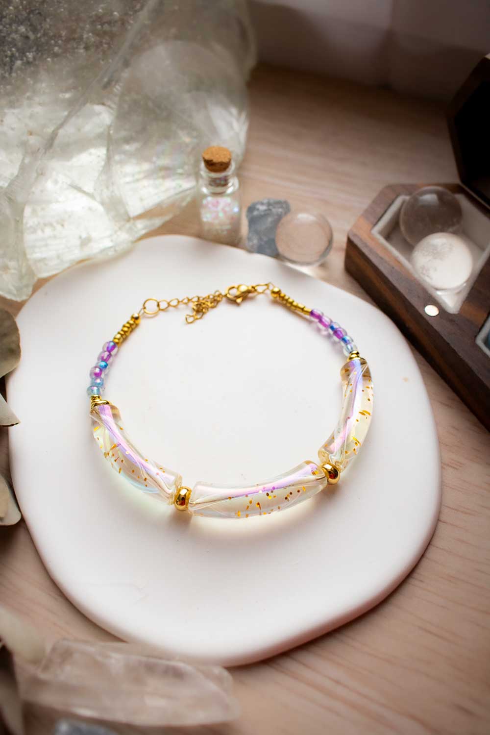 Bracelet de perles violettes et translucide - Doré - Morphésia lunamanashop