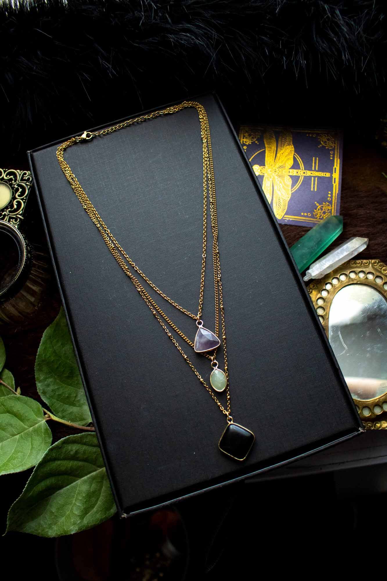 Collier Anti stress 3 pierres: Améthyste, Aventurine et Onyx noire lunamanashop
