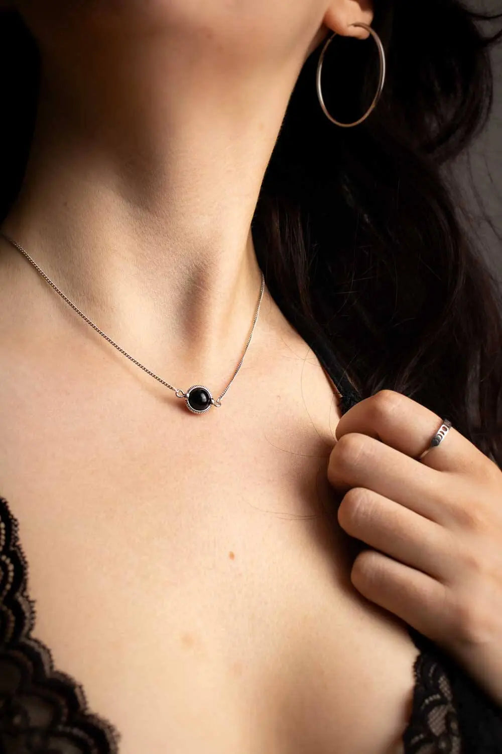 Collier choker Noche en Obsidienne noire lunamanashop