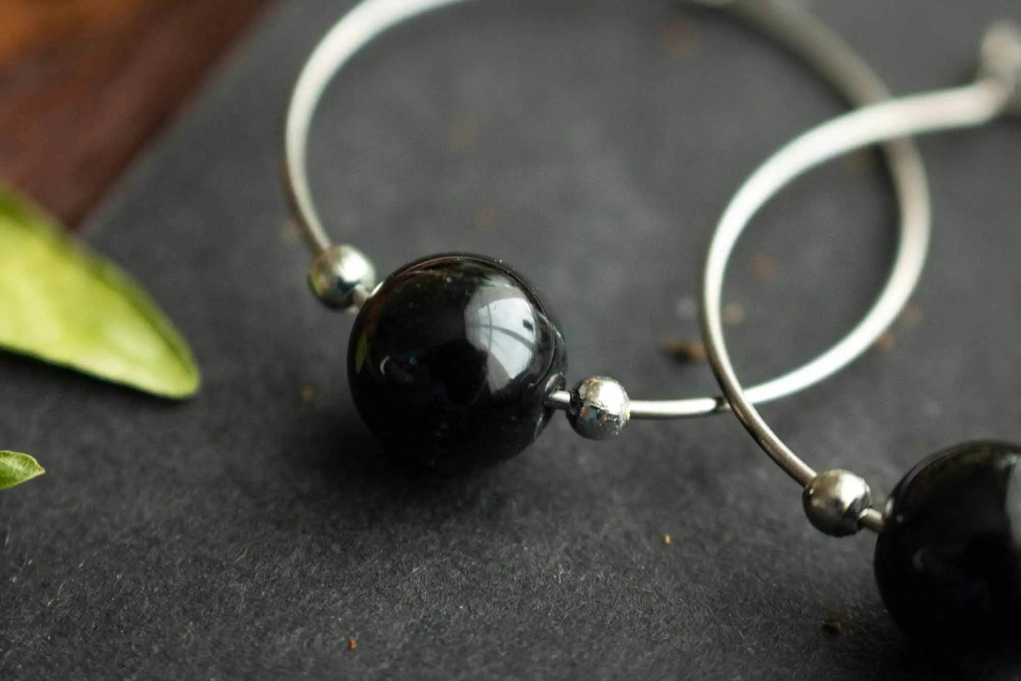 Créoles en pierre Obsidienne noire et acier inoxydable lunamanashop