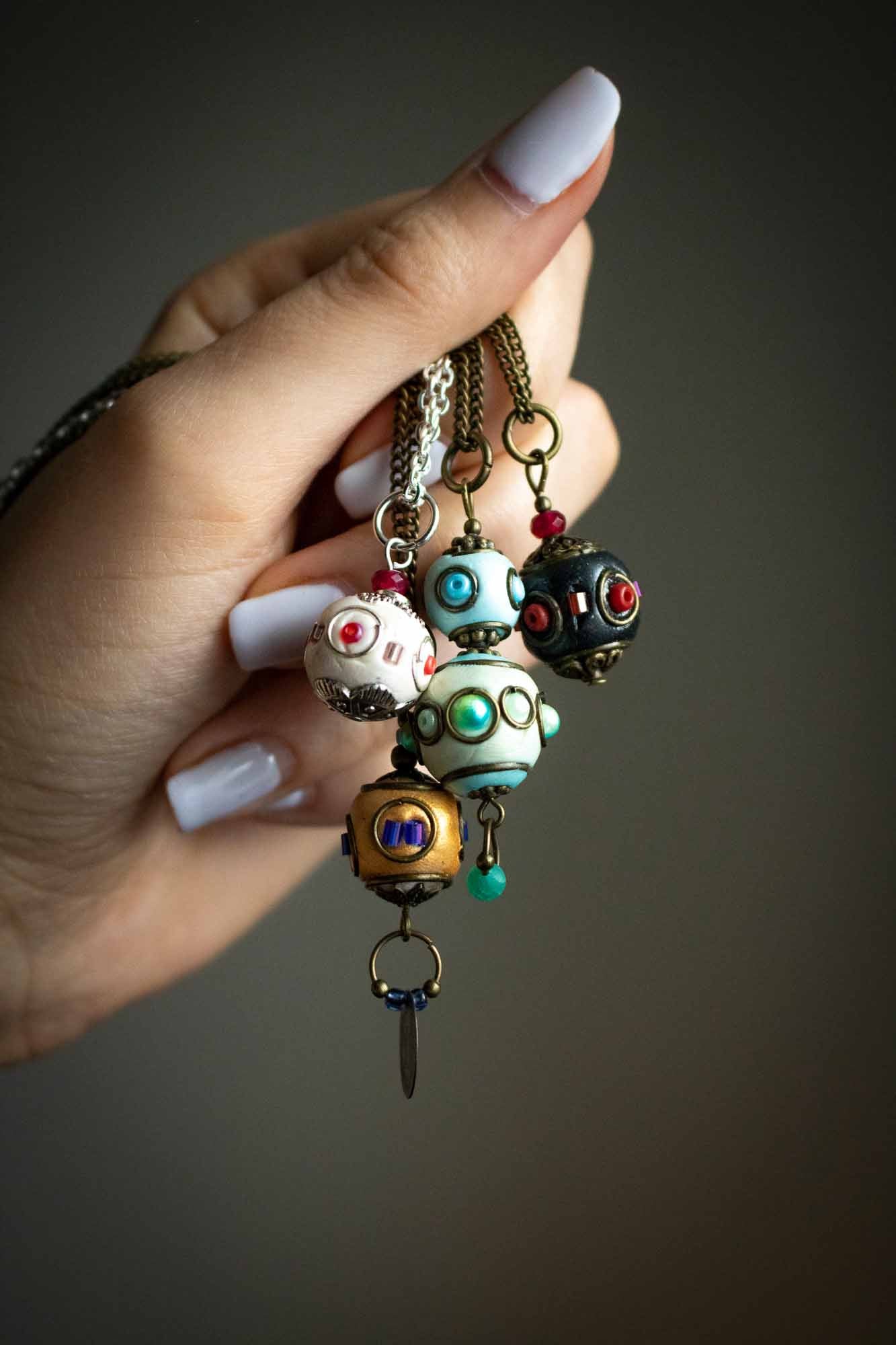 Pendentif "Sphère des esprits" en perle du Cachemire lunamanashop