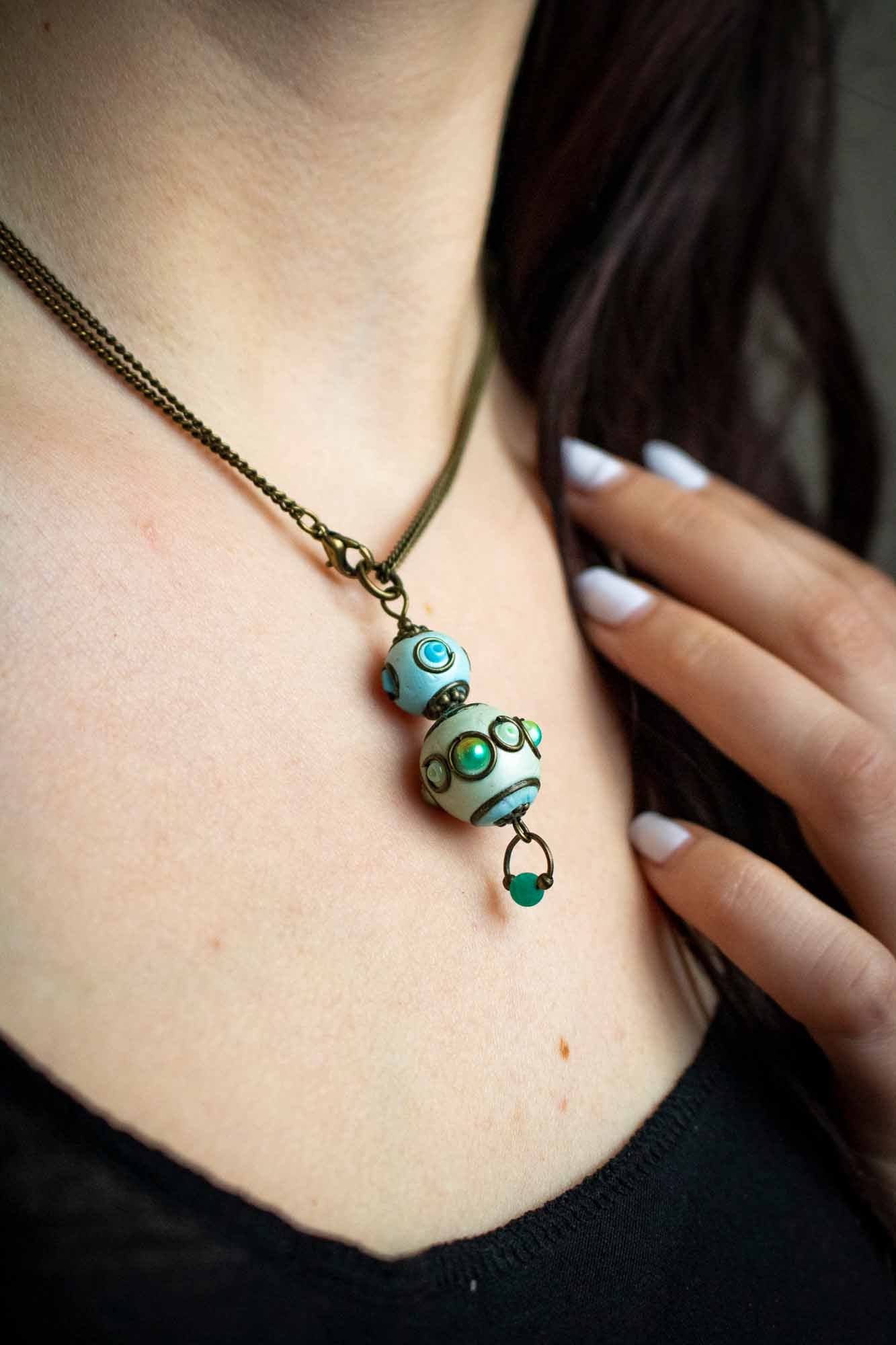 Pendentif "Sphère des esprits" en perle du Cachemire lunamanashop