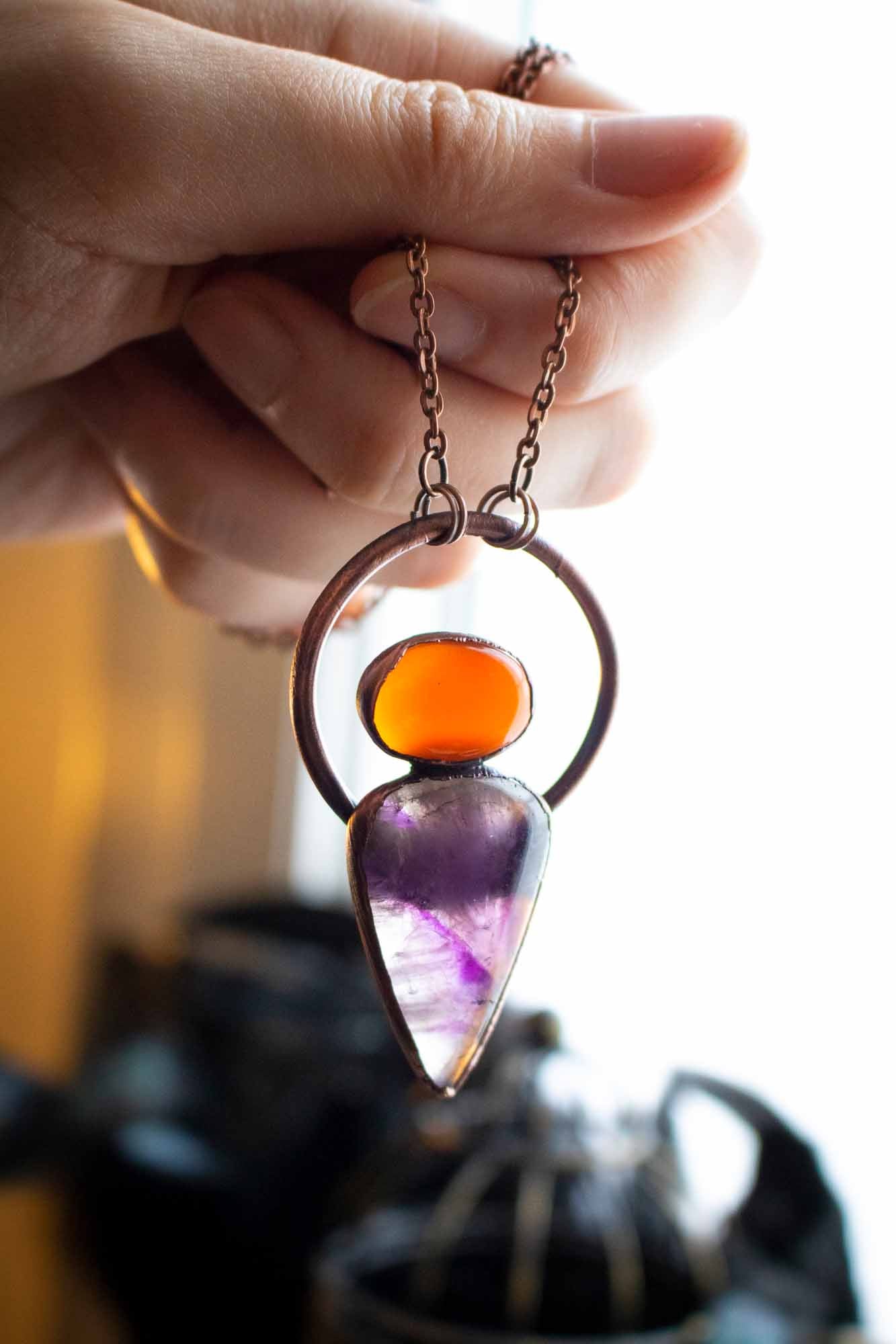 Pendentif Améthyste et Cornaline électroformé lunamanashop