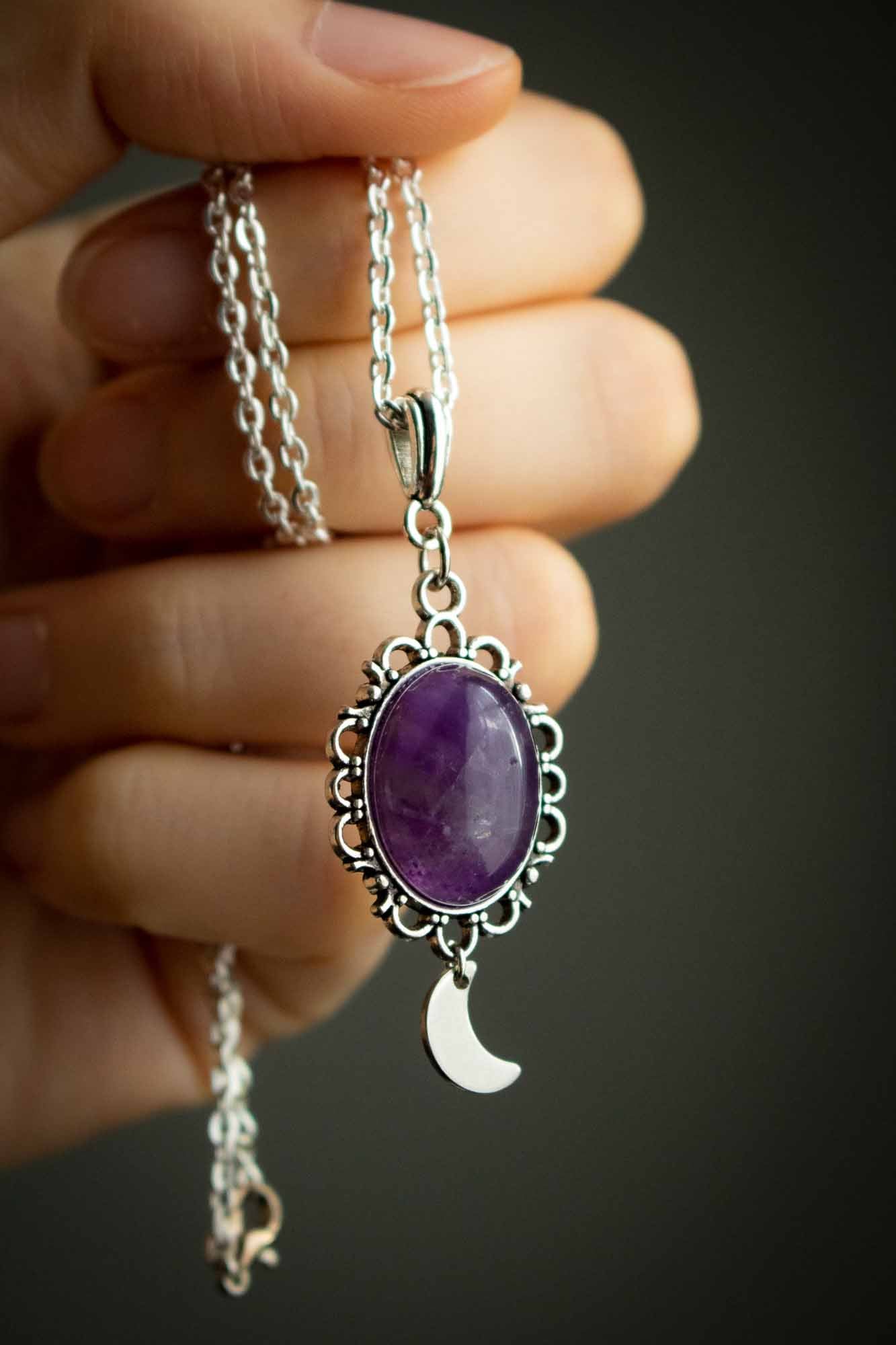 Pendentif ancien lune et améthyste - lunamanashop