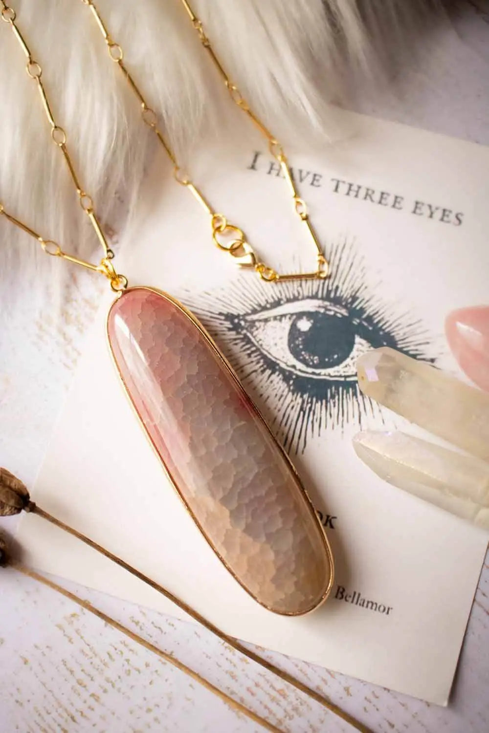 Pendentif Agate craquelée rose Jolly et chaîne plaquée or 18 carats lunamanashop