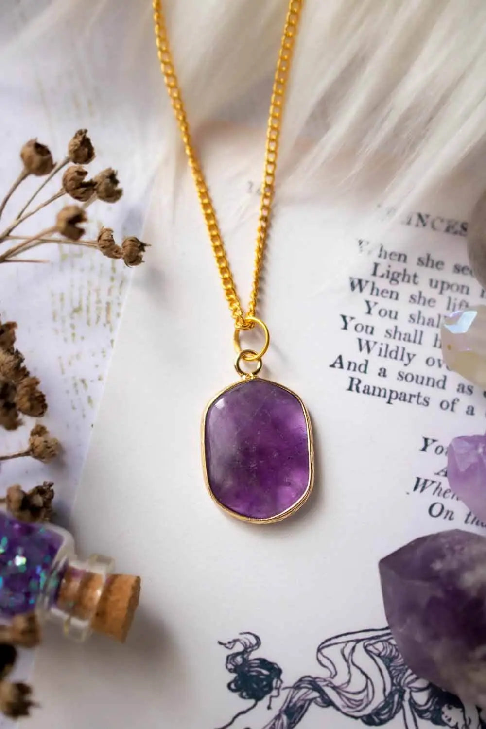 Pendentif Améthyste Mystise et chaîne laiton doré lunamanashop