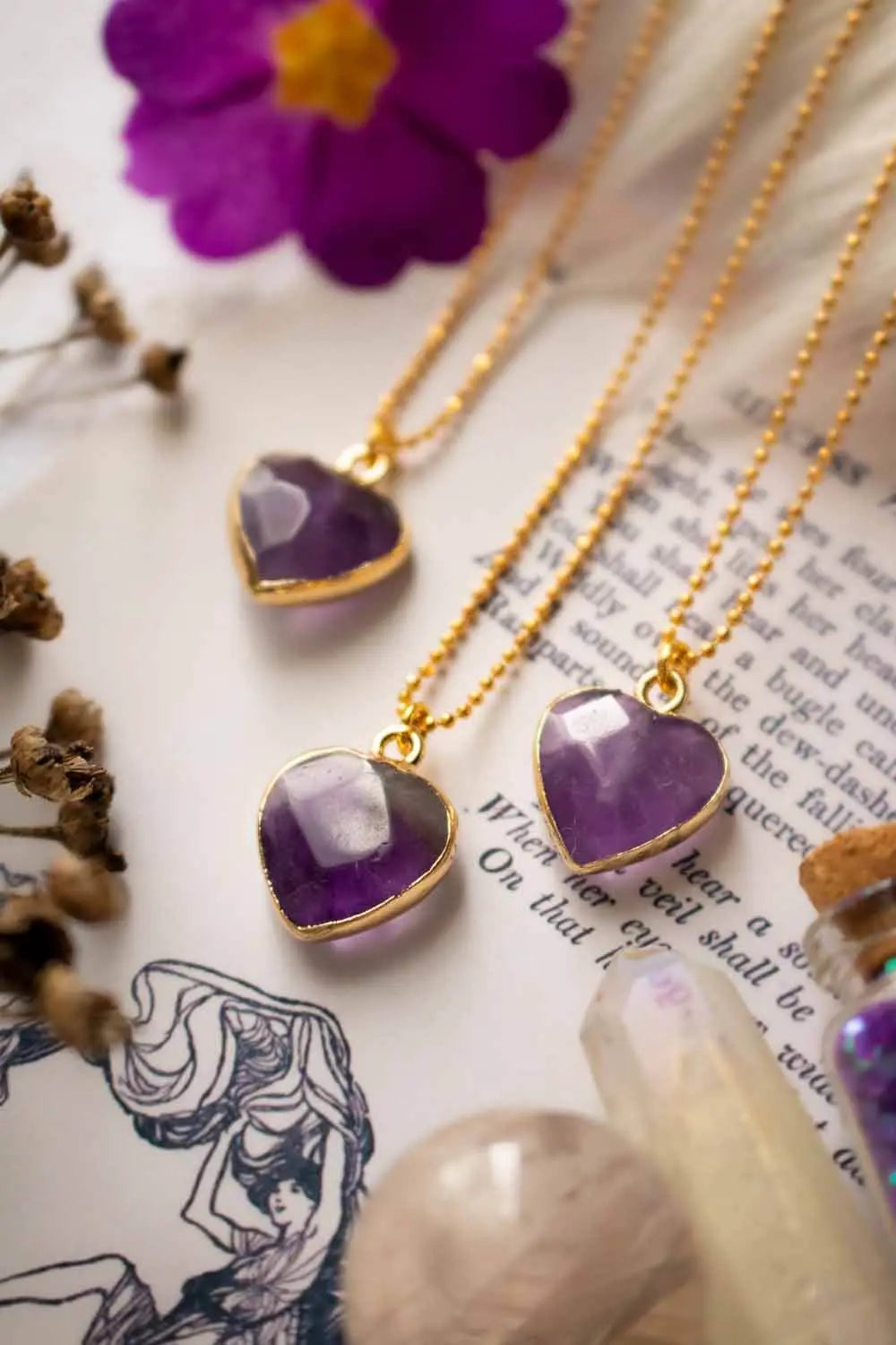 Pendentif Améthyste Primara et chaîne laiton doré lunamanashop