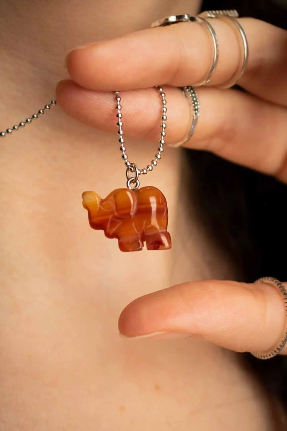 Pendentif Cornaline Blissia et chaîne en laiton argenté lunamanashop