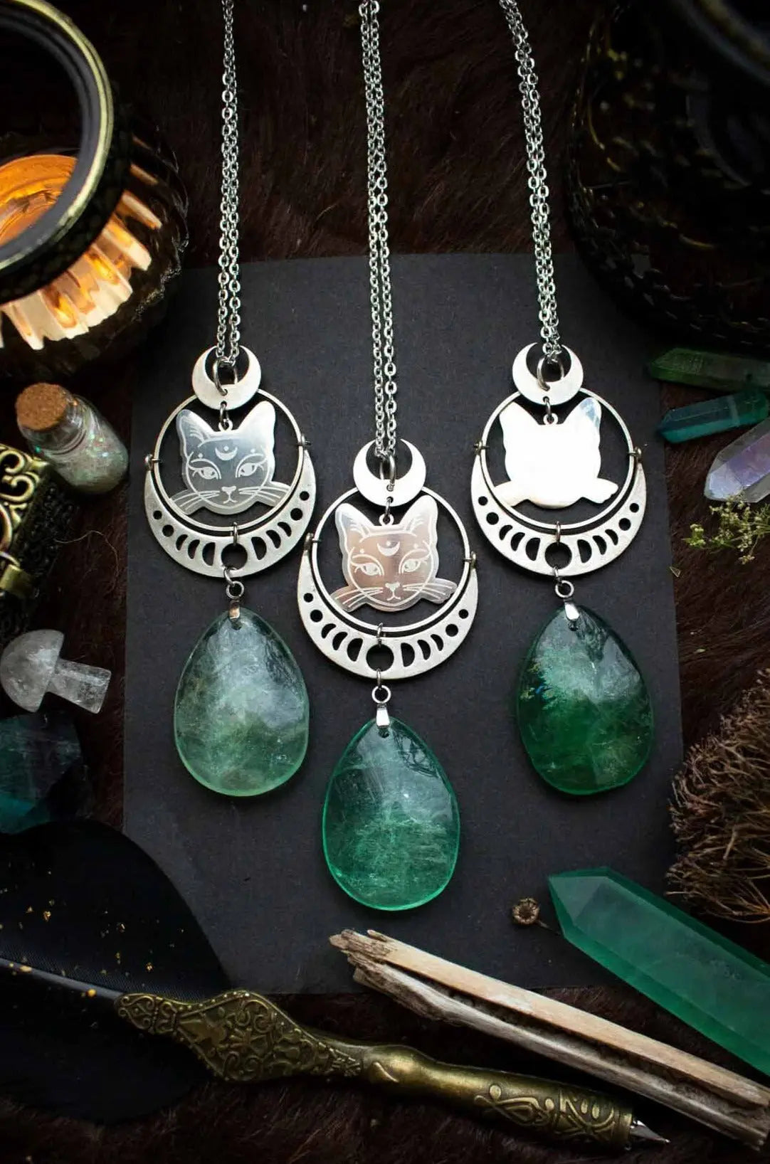 Pendentif Félin et goutte en Fluorite verte lunamanashop