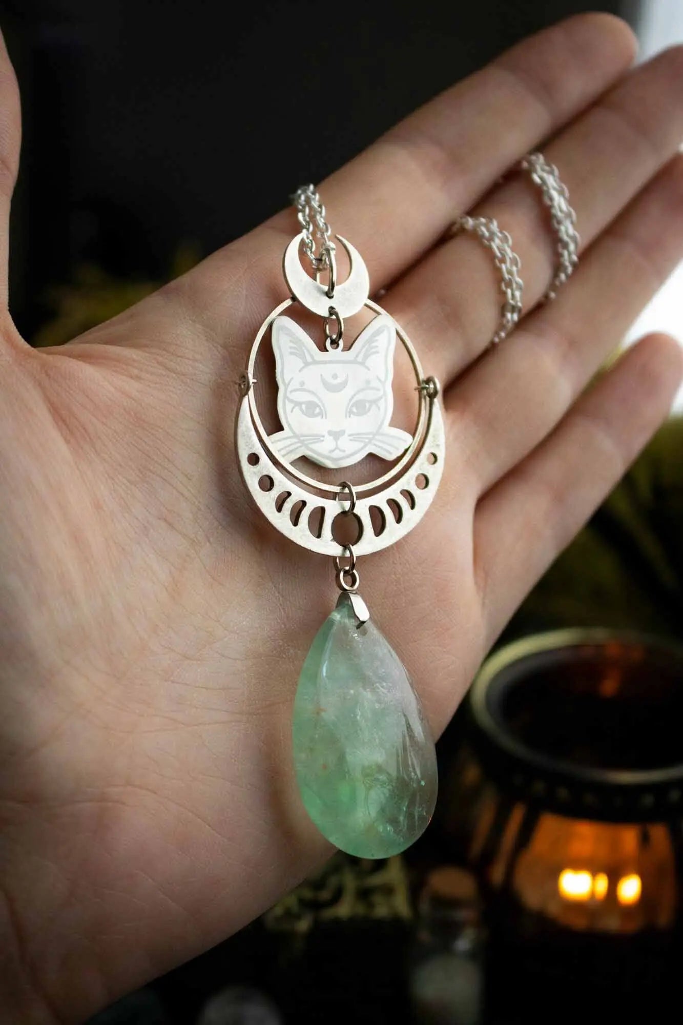 Pendentif Félin et goutte en Fluorite verte lunamanashop