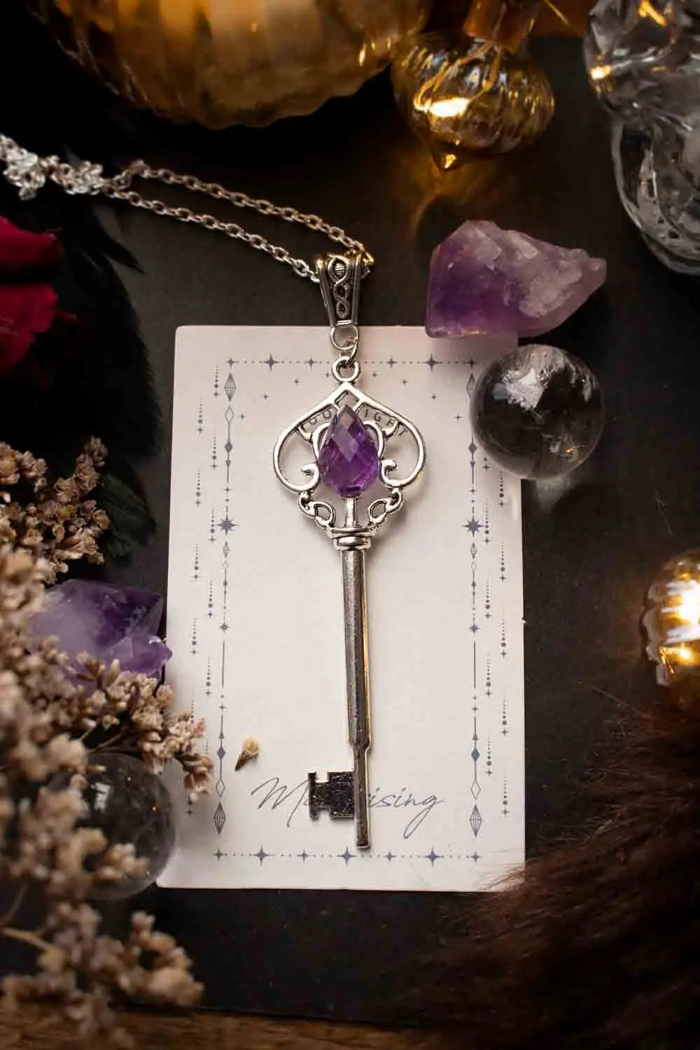 Pendentif Clé des Rêves en améthyste facettée et chaîne argentée lunamanashop