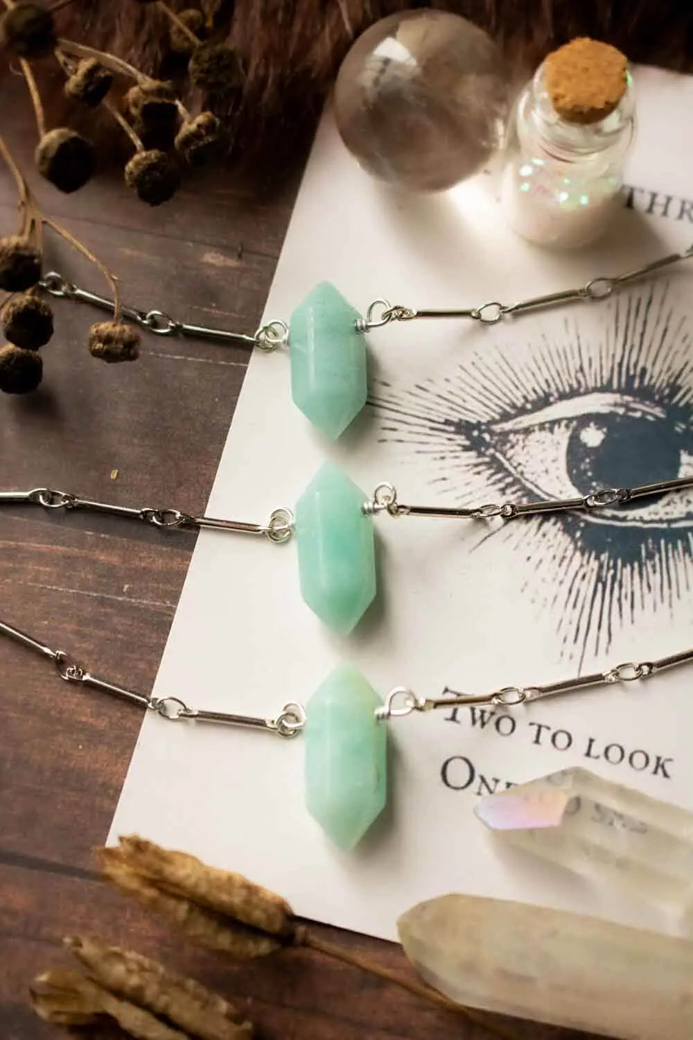 Pendentif Chandrelle prisme en amazonite et chaîne en laiton argenté lunamanashop