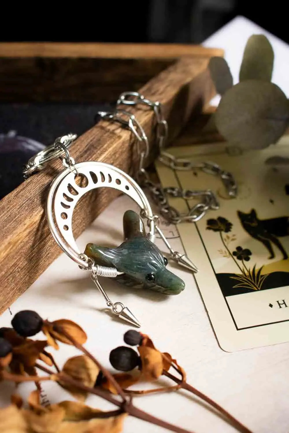 Collier renard en agate Voyageur Nocturne lunamanashop