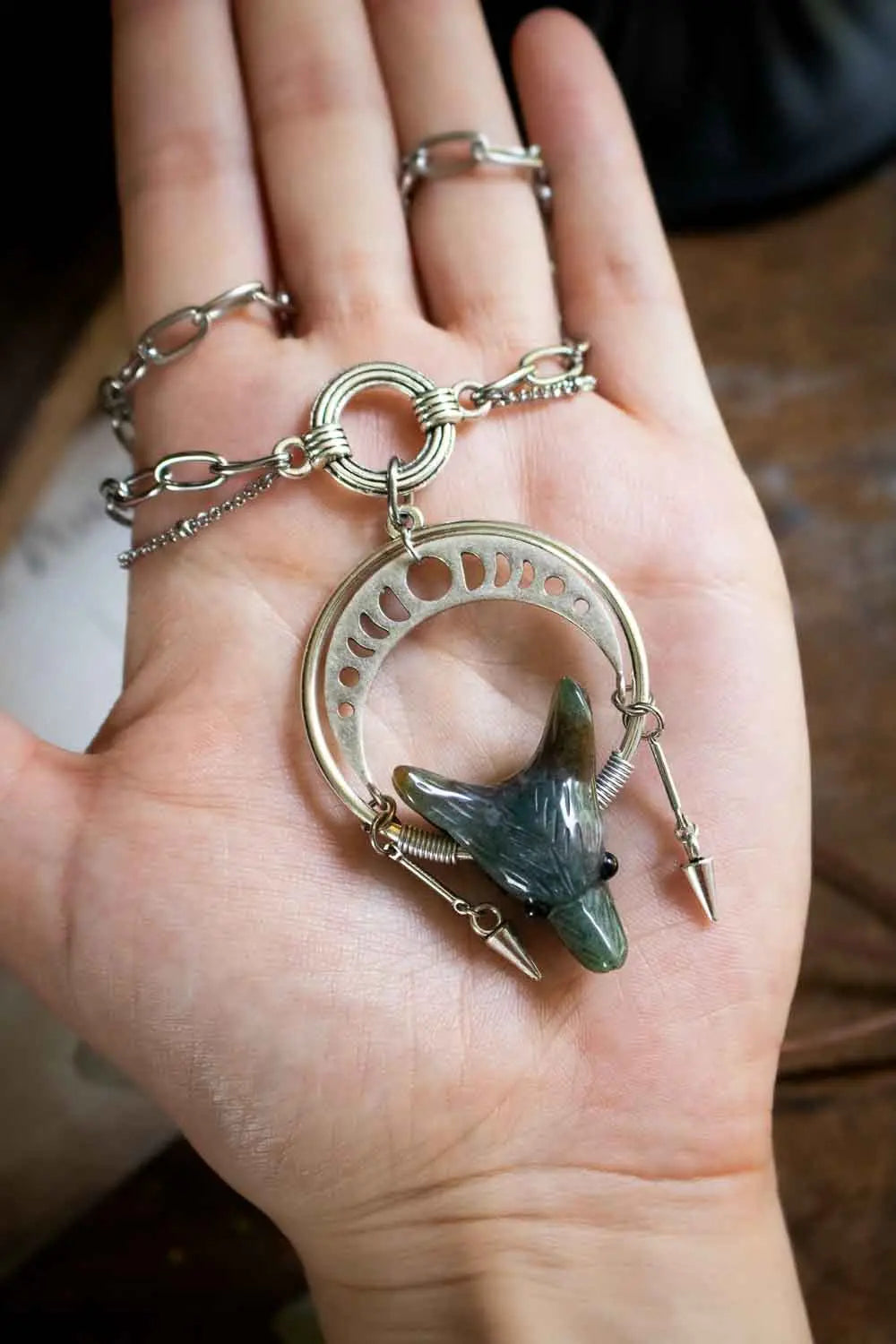 Collier renard en agate Voyageur Nocturne lunamanashop