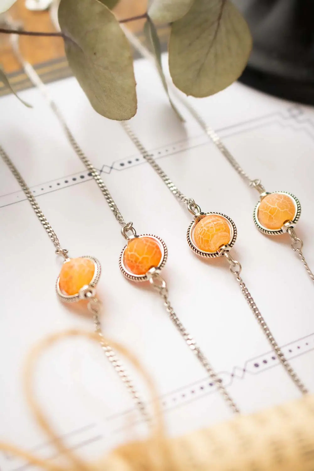 Collier choker Noche orange en Agate craquelée lunamanashop