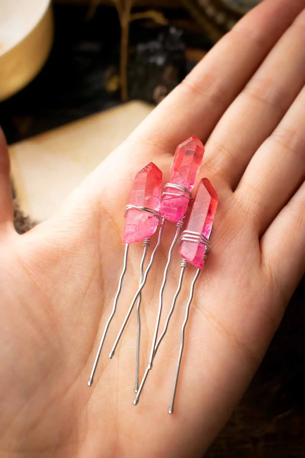 Épingle à cheveux Amy rose en pointe de quartz lunamanashop
