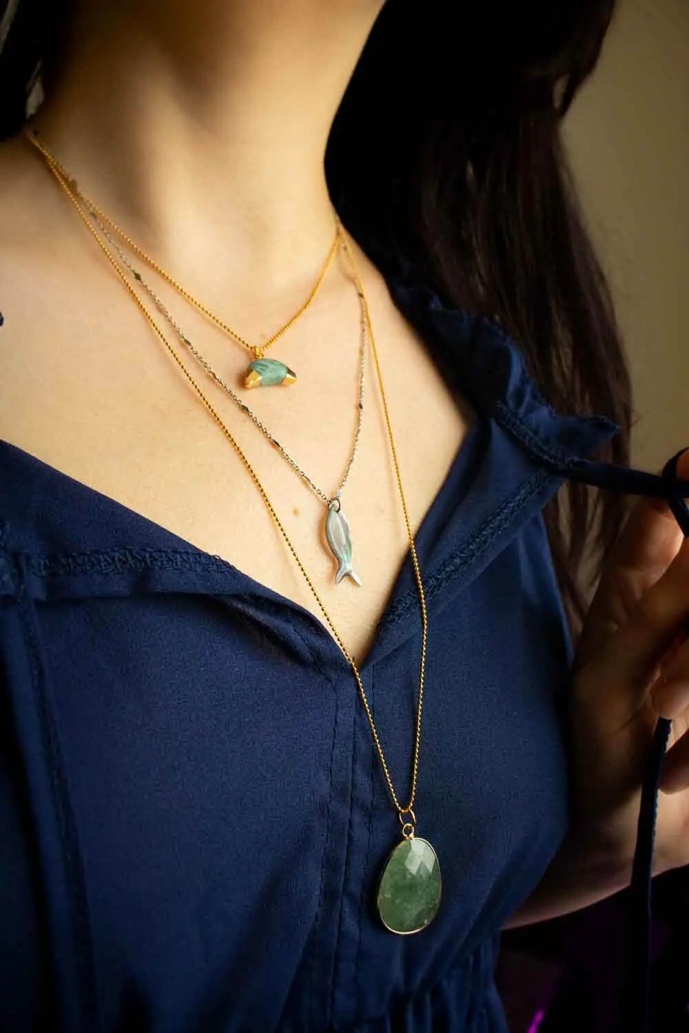 Pendentif poisson en Nacre Amphise et chaîne en laiton argenté lunamanashop