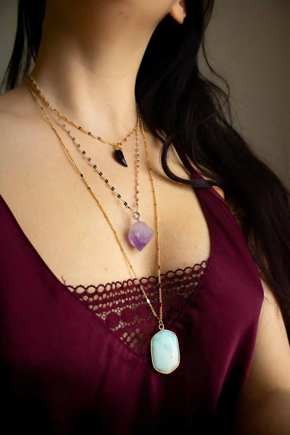 Pendentif en amazonite Thethys chaîne en laiton doré lunamanashop