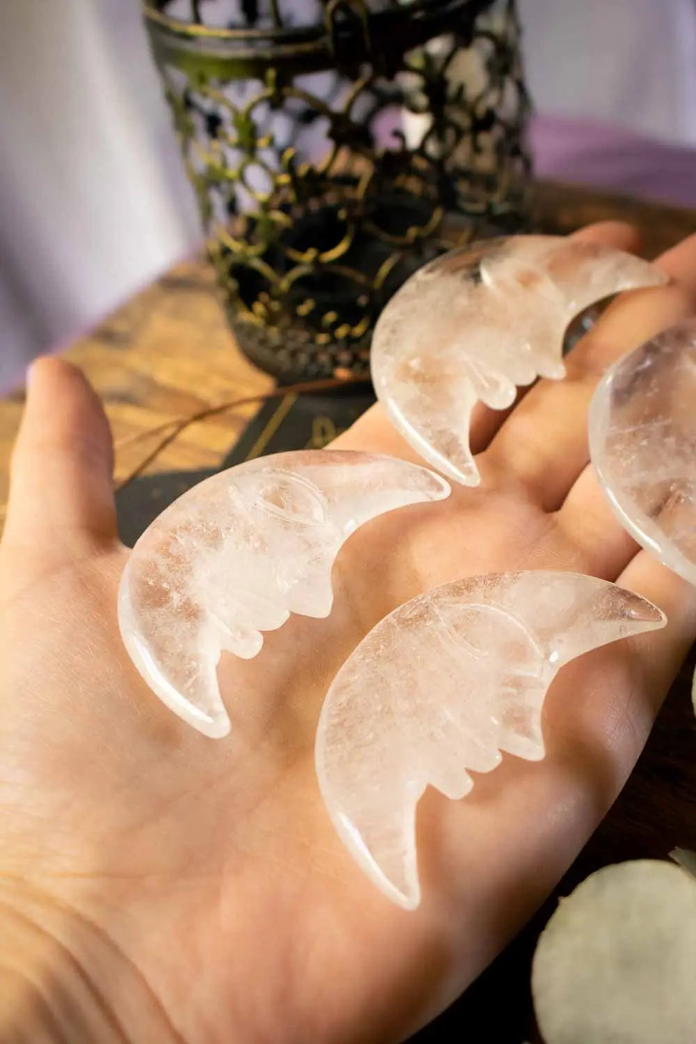 Lune de quartz transparent souriante lunamanashop