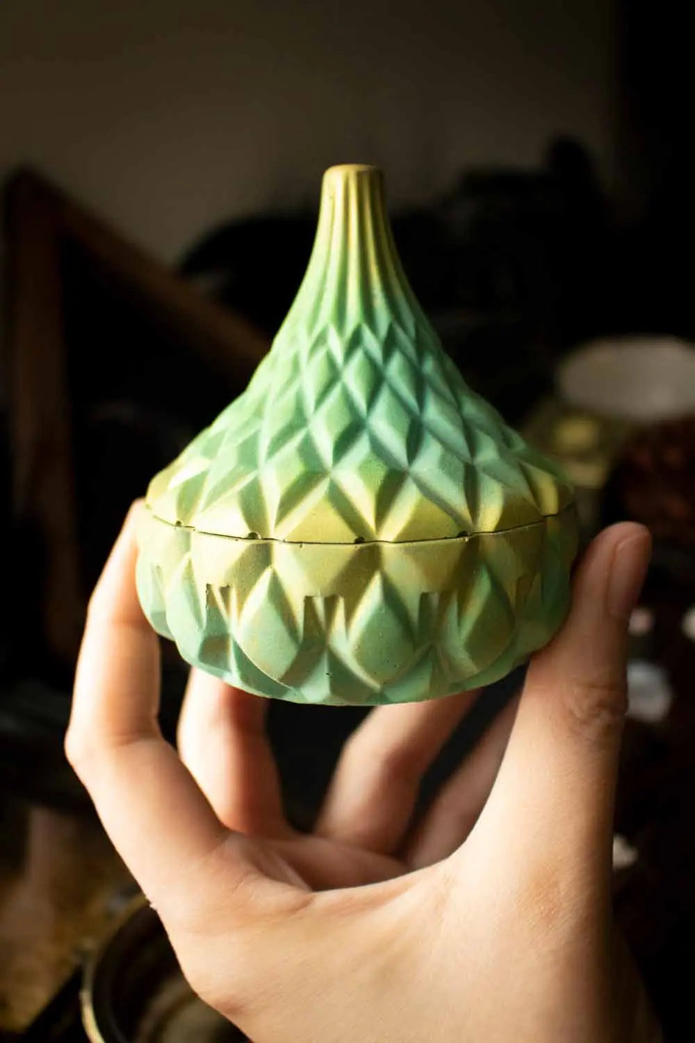 "Boîte de la gardienne" avec couvercle, Modèle n°4 lunamanashop
