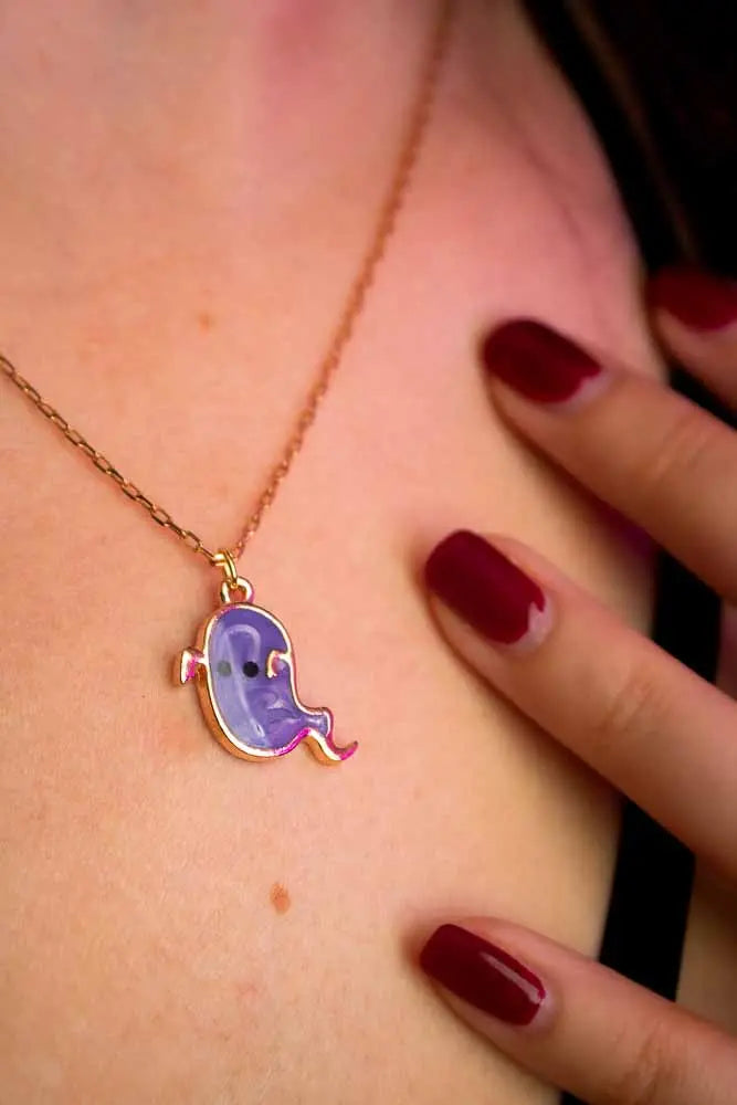 Pendentif fantôme mignon violet et chaîne dorée lunamanashop