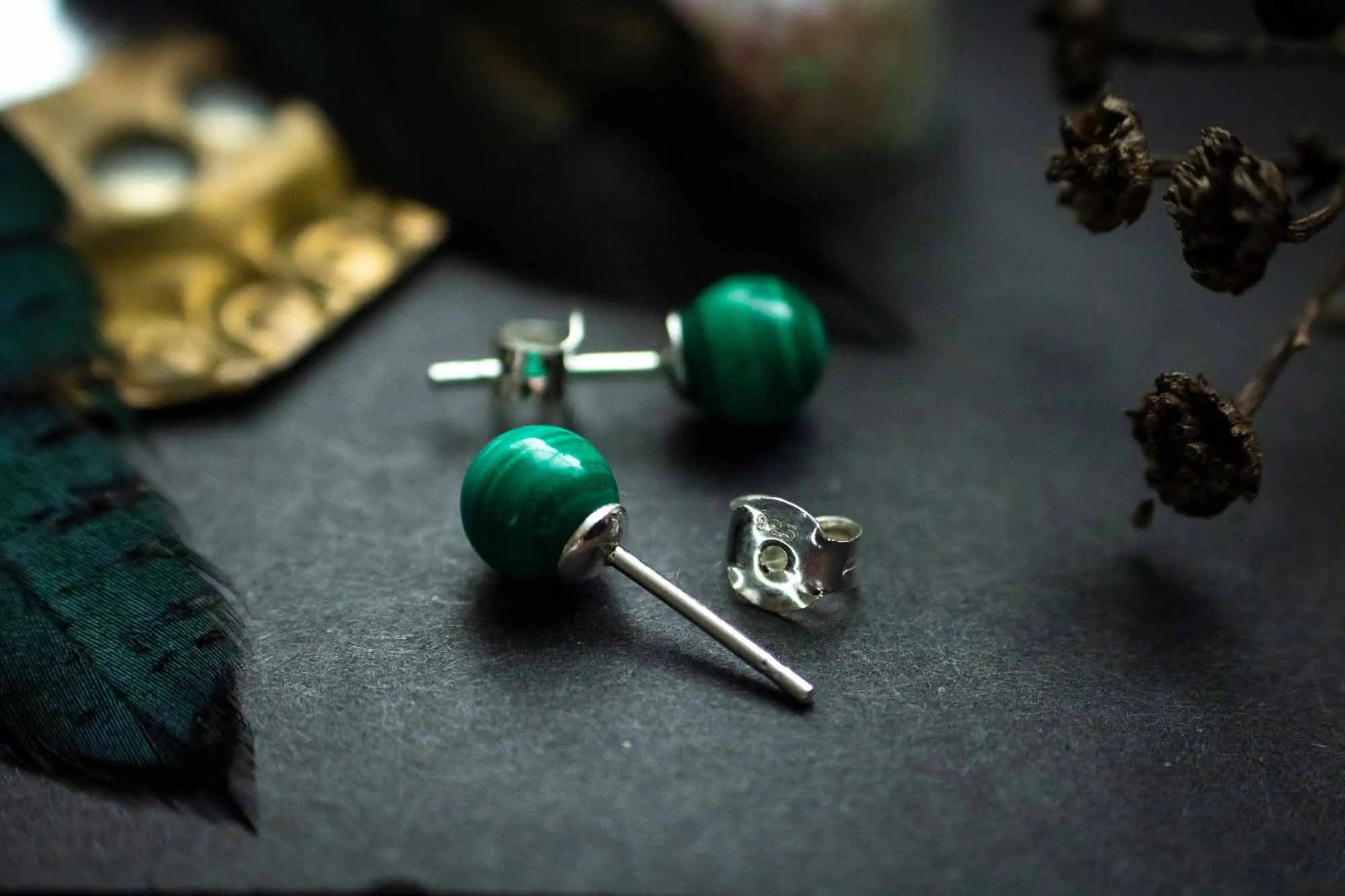 Boucles d'oreilles puce en Malachite verte et argent 925 - lunamanashop