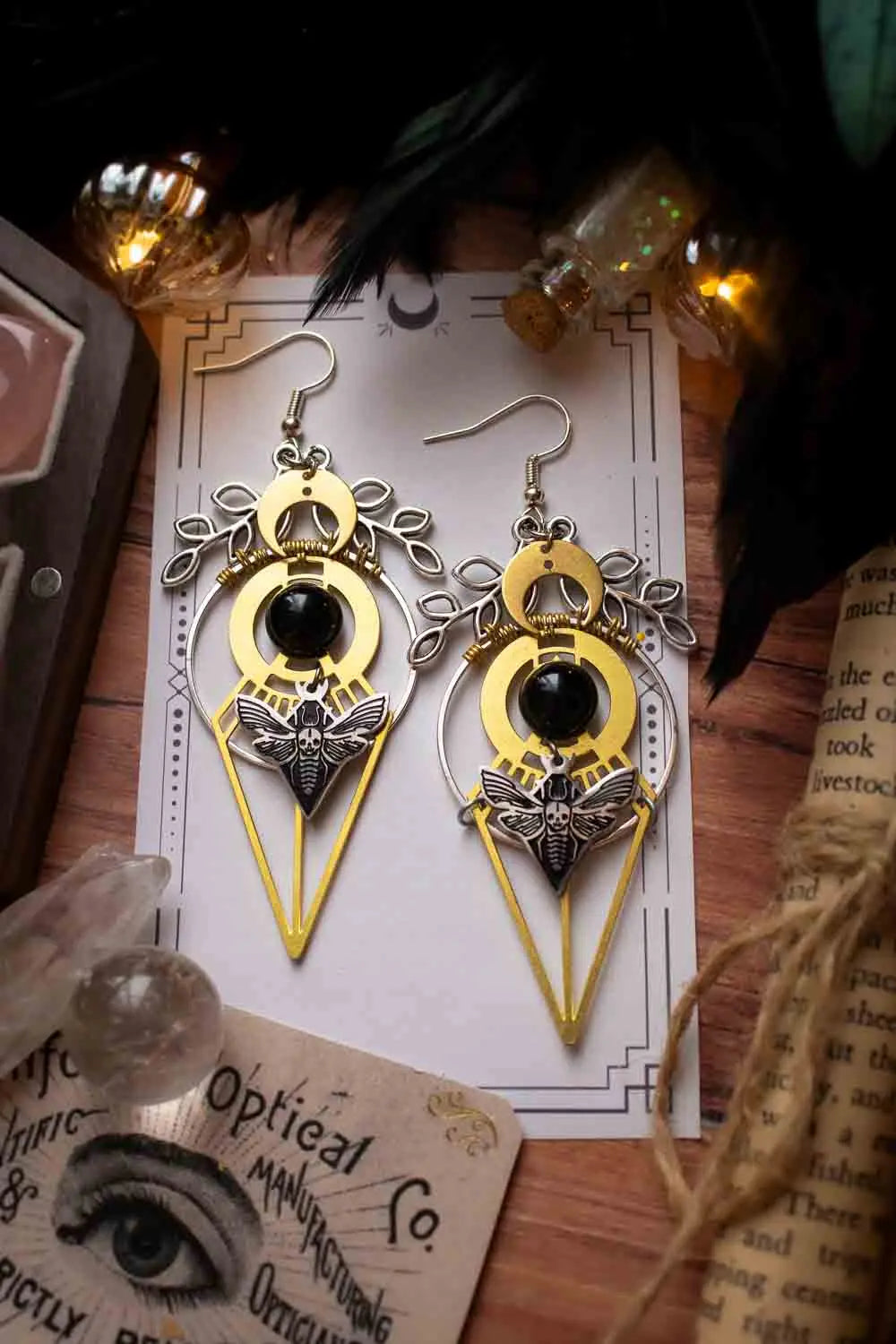 Boucles d'oreilles Chrysalis - La reine papillon de nuit lunamanashop