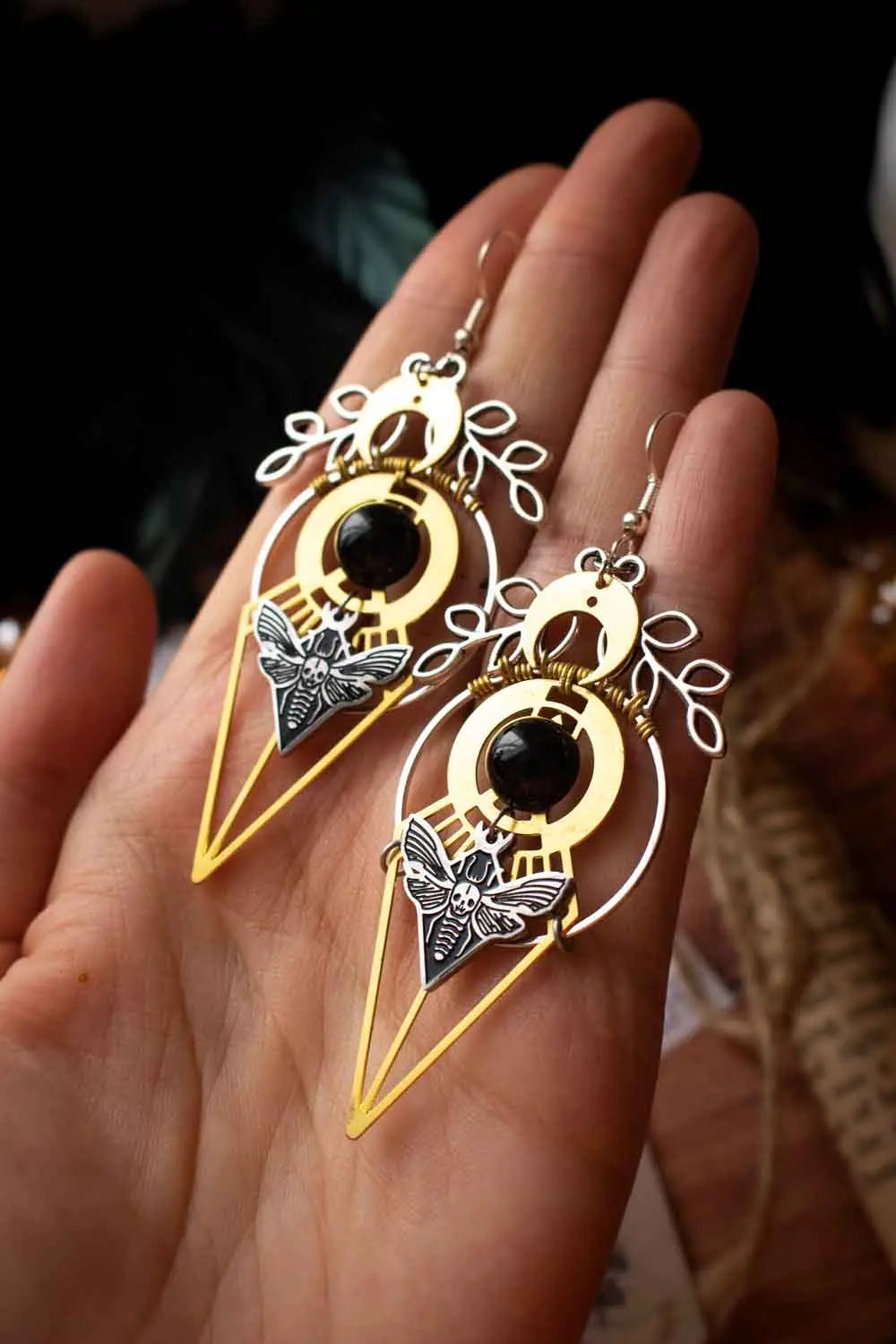 Boucles d'oreilles Chrysalis - La reine papillon de nuit lunamanashop