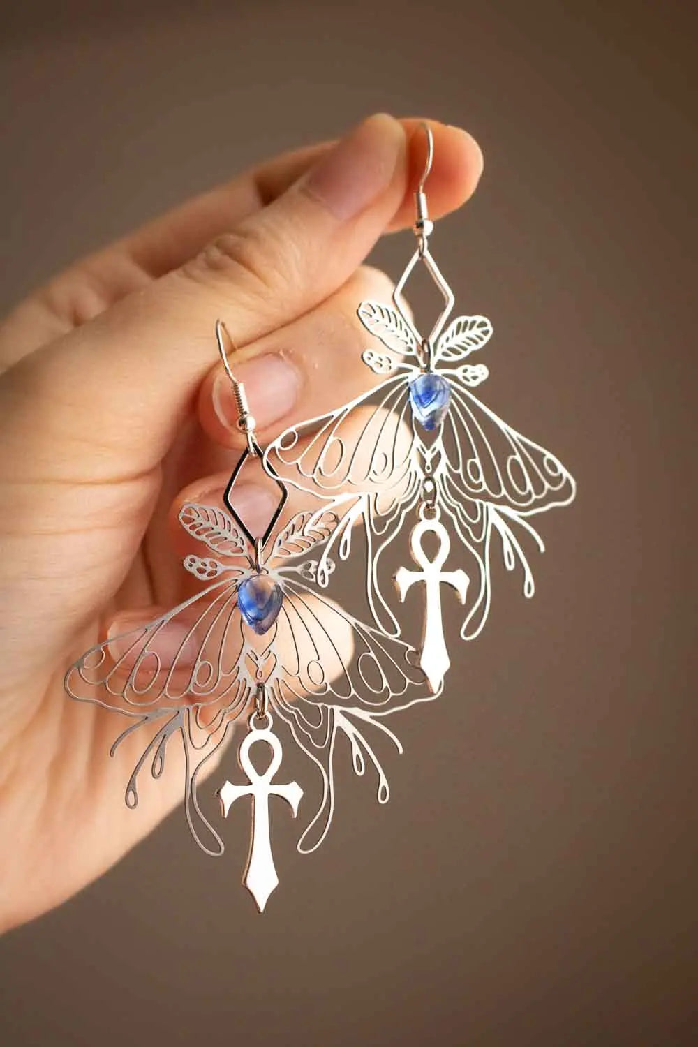 Boucles d'oreilles Nephthys - Papillon mystique en cyanite lunamanashop