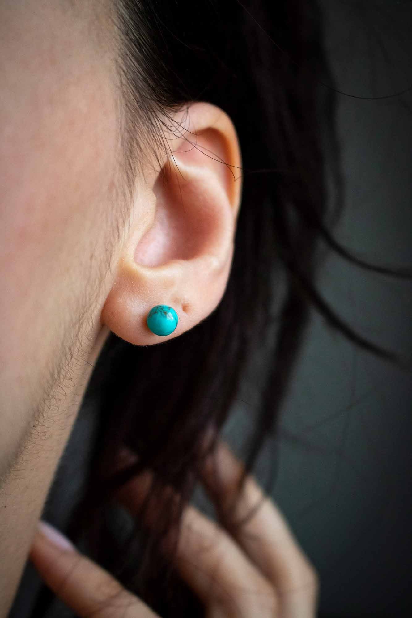 Boucles d'oreilles puce en Turquoise bleue et argent 925 lunamanashop